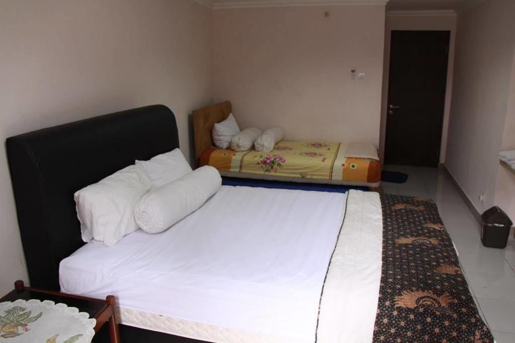 Pondok Malabar Guest House Jakarta Eksteriør bilde