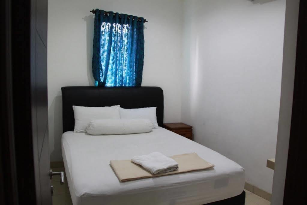 Pondok Malabar Guest House Jakarta Eksteriør bilde