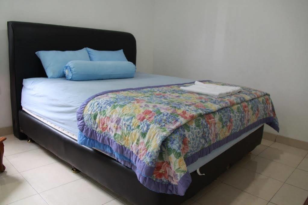 Pondok Malabar Guest House Jakarta Eksteriør bilde